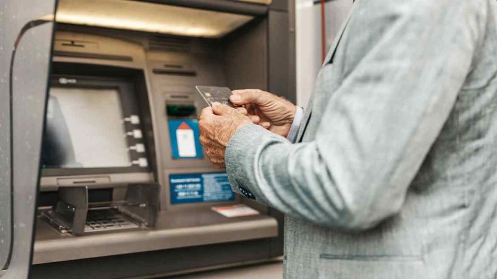 ΣΥΝΤΑΞΙΟΥΧΟΣ2-3-1024x575