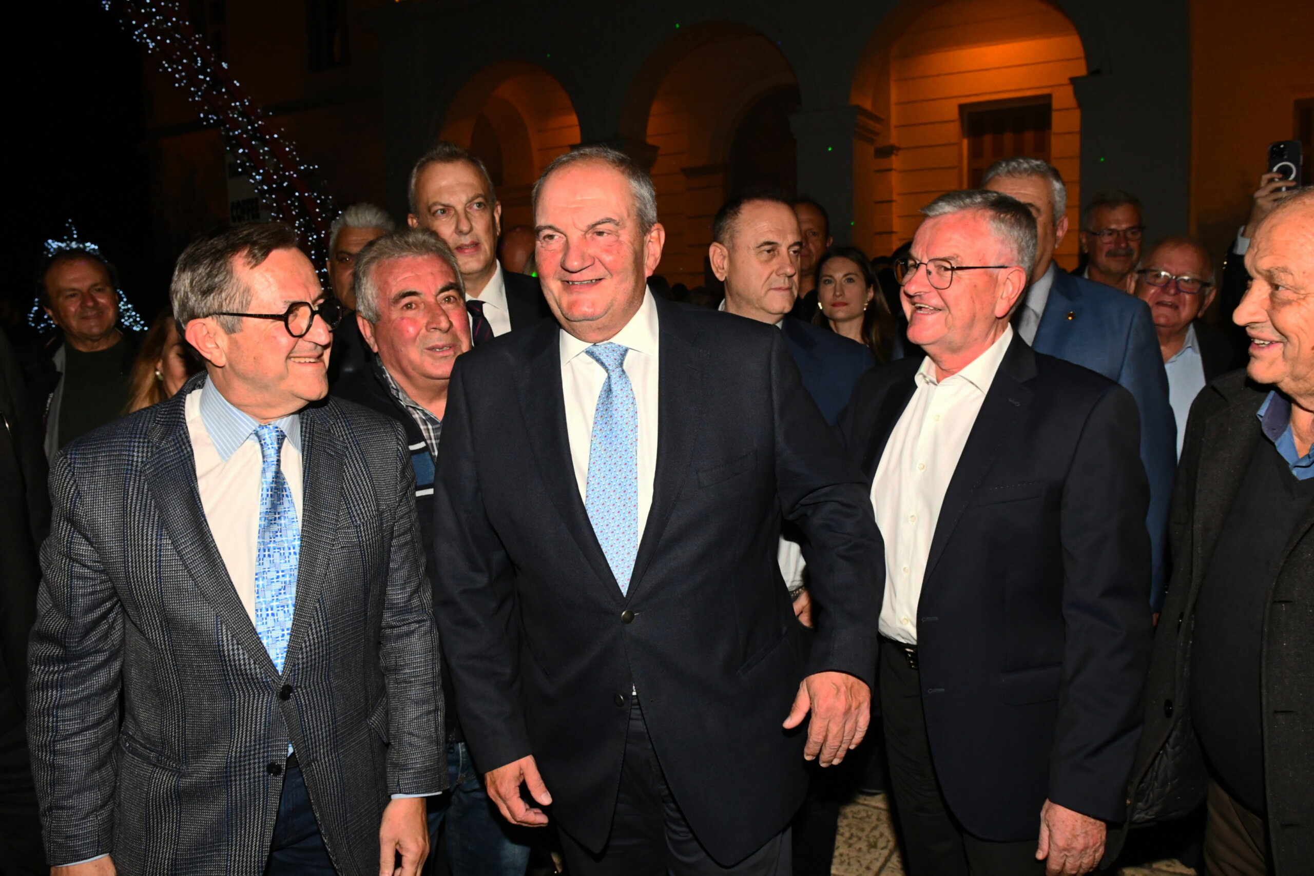 ΚΑΡΑΜΑΝΛΗΣ ΤΕΛΟΣ (10)