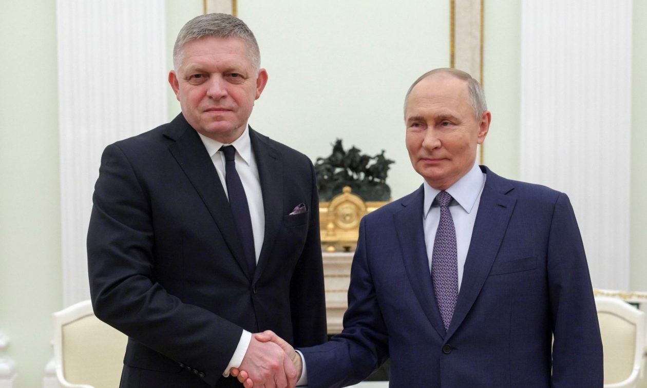 1ab467c6-Fico-putin