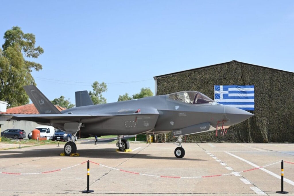 F35-1024x683