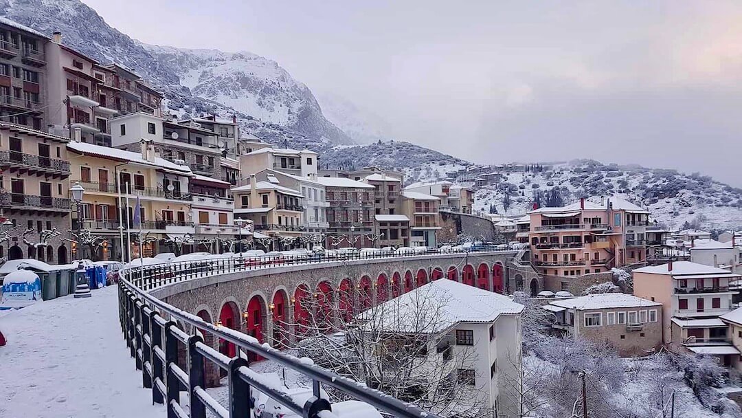 Winter-Travelling-Arahova-Central-Greece