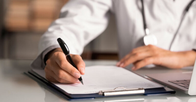 Νέα απάτη με παράνομες συνταγογραφήσεις 12 εκατ. ευρώ, στο στόχαστρο 30 γιατροί και 62 φαρμακεία