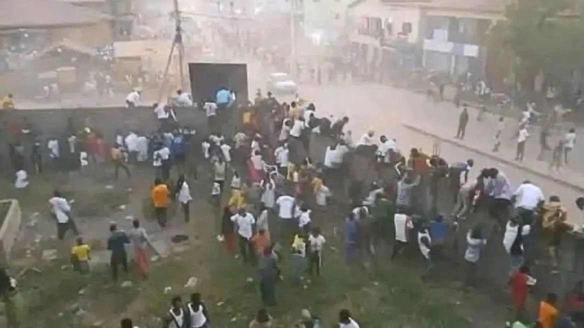 mixcollage-02-dec-2024-04-34-am-4450