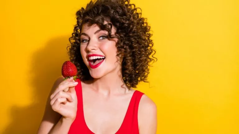 strawberry-768x432