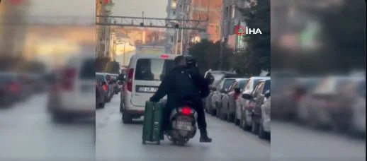 BALITSA-MHXANAKI (1)