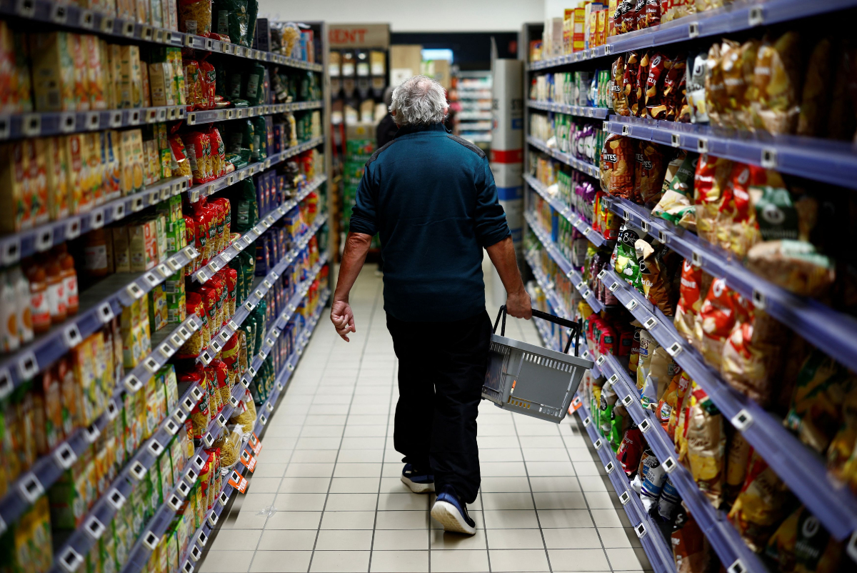 SUPERMARKET