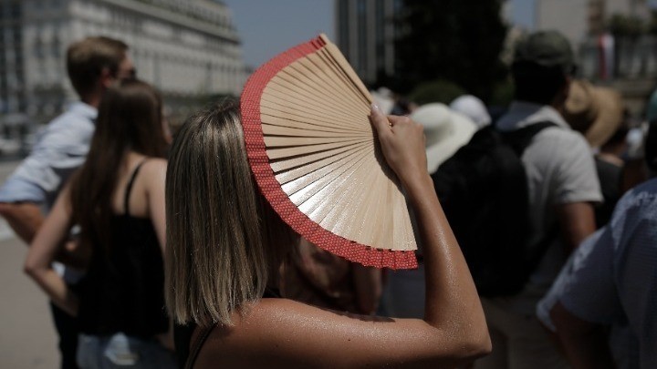 Στους 38 βαθμούς θα εκτοξευθεί ο υδράργυρος – Ψυχρή λίμνη φέρνει ανατροπές στον καιρό