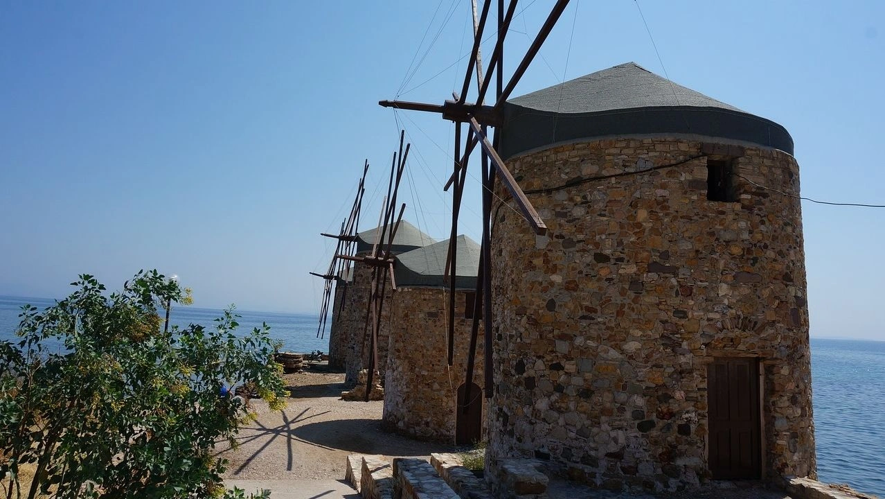 02255992-greece-2007911_1280