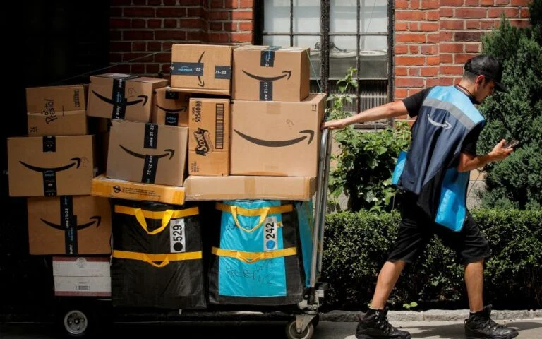 AMAZON__REUTERS_Brendan_McDermid_-768x480