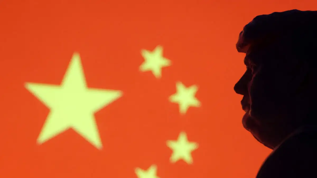 Trump-China-flag-rueters-1200x675