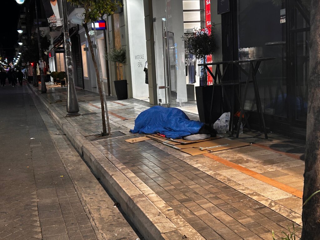 1. κεντρικη αστεγος (2) (1) (1)