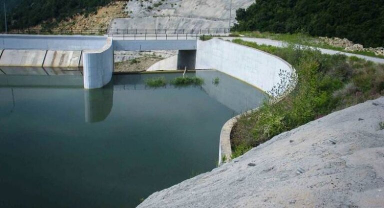 Φράγμα Πηνειού: Κάτω από 83 μέτρα η στάθμη του νερού - Κίνδυνος για τις καλλιέργειες