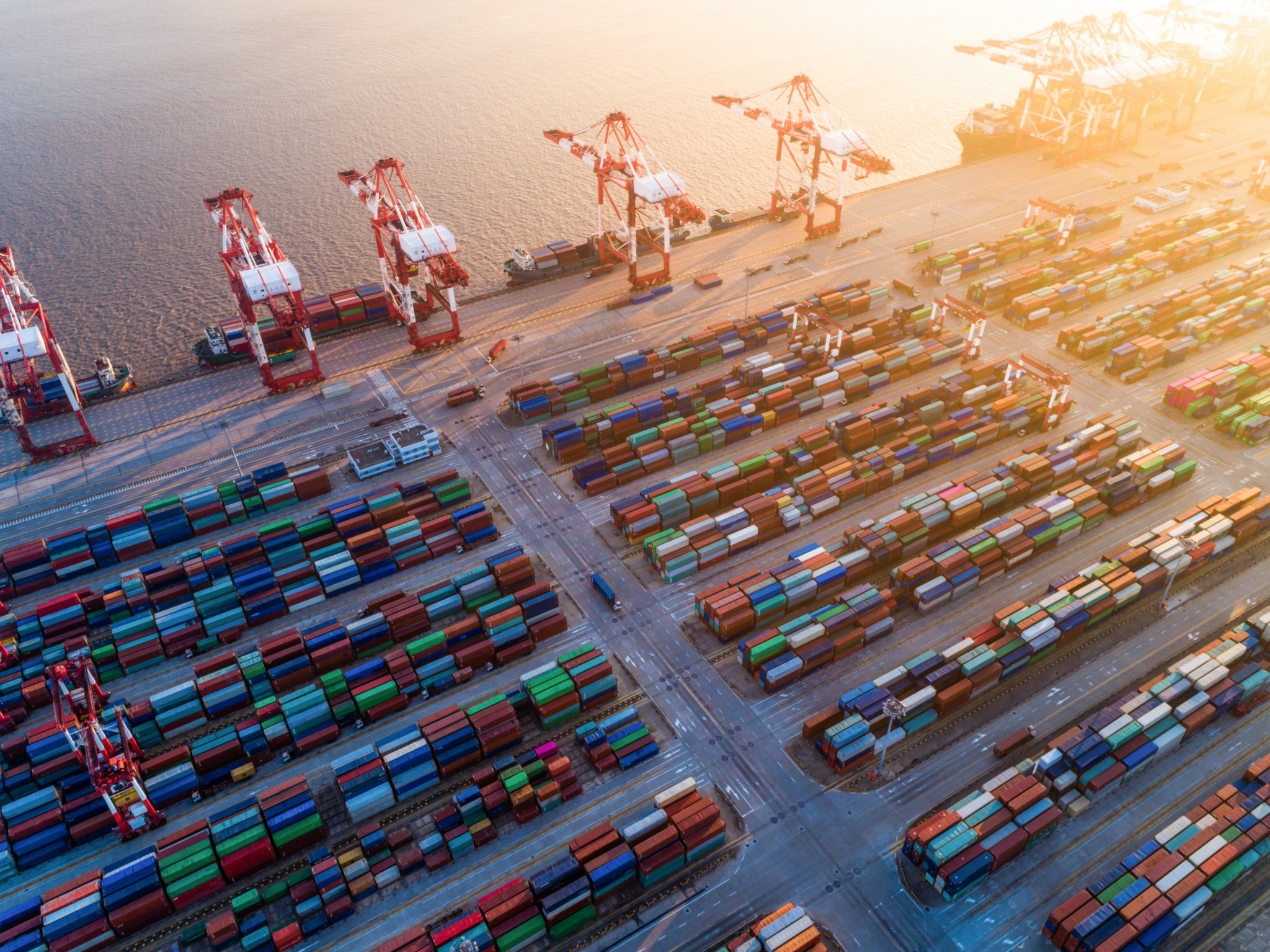 109003388_l-2048x1535