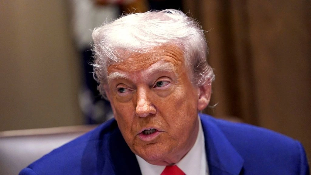 TRUMP