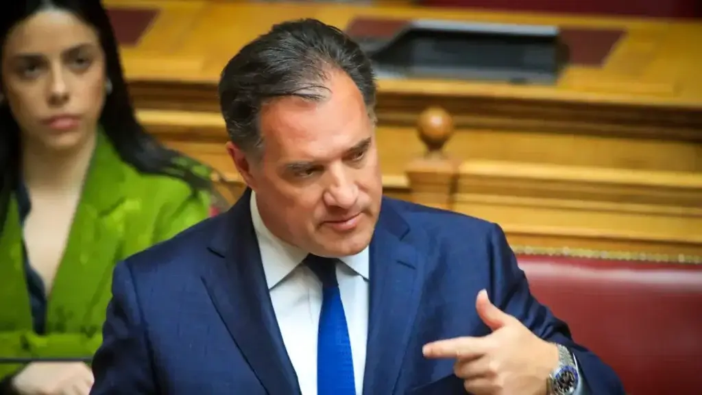 Γεωργιάδης: «Οι συγγενείς μπορούν να καταθέσουν τα αιτήματα εκταφής με την έναρξη της δίκης» – Έμμεση απάντηση και στον Δένδια