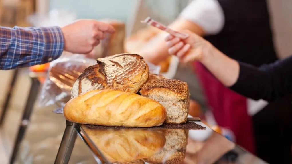 bread-money_1.jpg