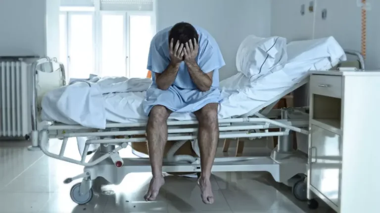 Καινοτόμες θεραπείες: Γιατί καθυστερεί και άλλο η πρόσβαση για τους Έλληνες ασθενείς