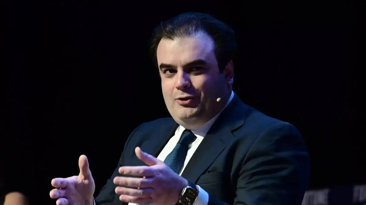 kyriakos-pierakakis
