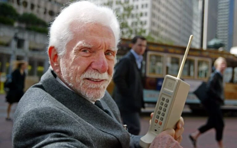 martin_cooper_ap_-768x480