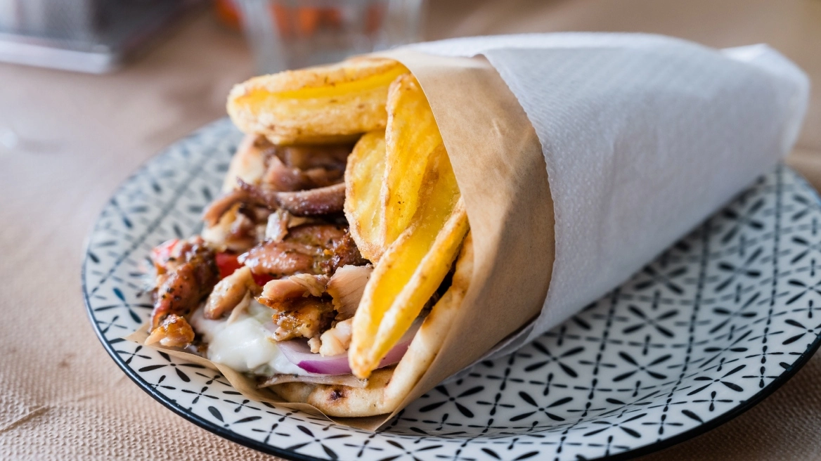 souvlaki-gyros