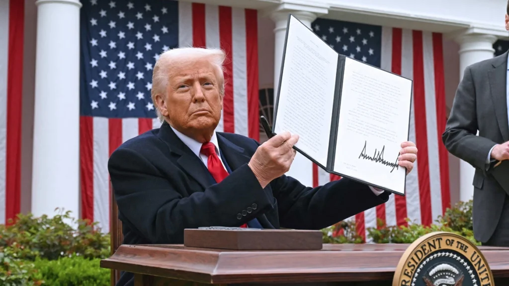 trump-diatagma-afp-xrwma