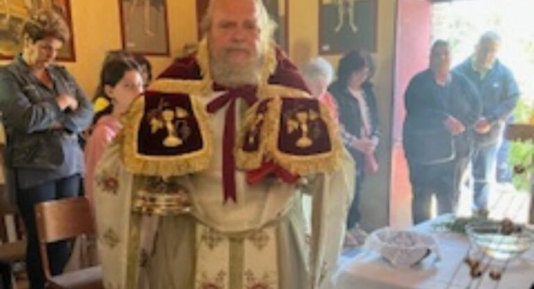 Πανηγυρική Θεία Λειτουργία στον Ιερό Ναό Αγίου Ιωάννου Θεολόγου Χρούτσας Ροδινής – Μια Παράδοση Πίστης και Αγάπης