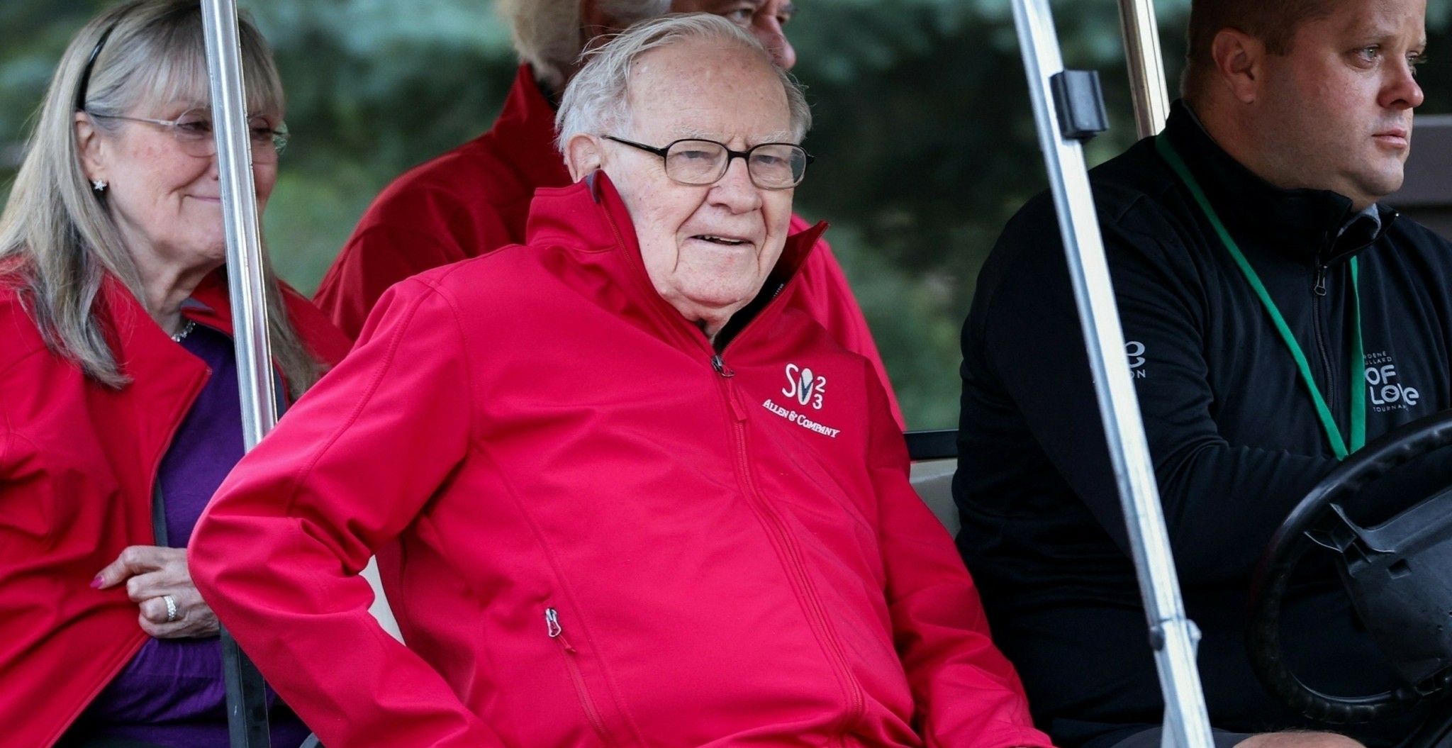 Buffett-scaled-e1746468357239-2048x1055