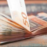 Κατώτατος μισθός: Ποιοι εργαζόμενοι θα δουν αύξηση στη μισθοδοσία Απριλίου Κατώτατος μισθός: Ποιοι εργαζόμενοι θα δουν αύξηση στη μισθοδοσία Απριλίου