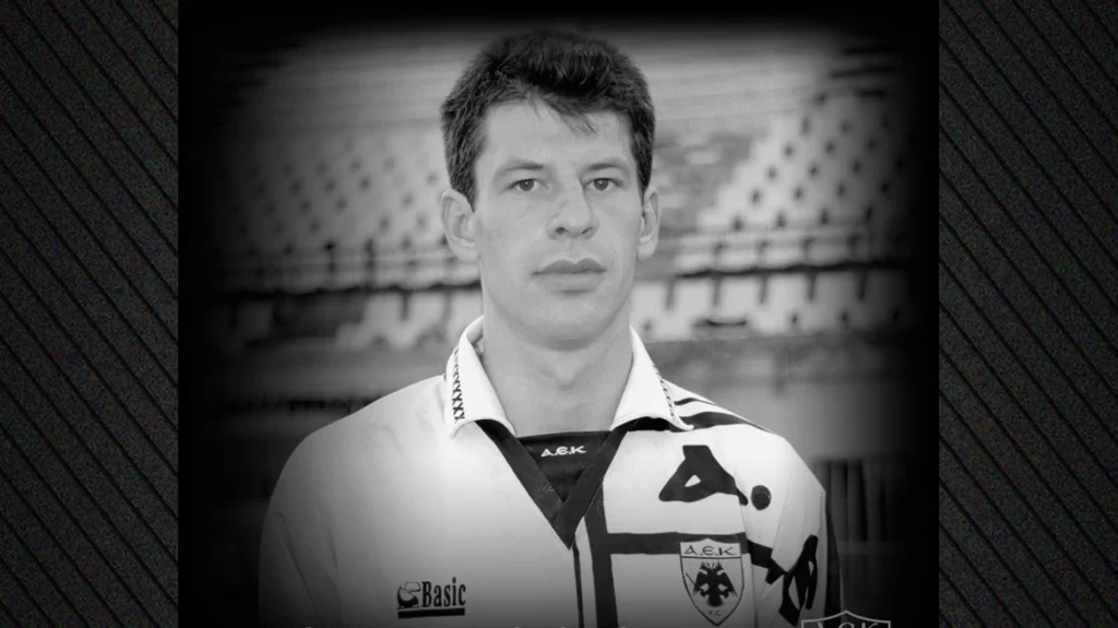 papadopoulos_manolis-xrwma