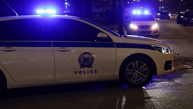 Τατόι: Συνέλαβαν σκηνοθέτη και ηθοποιό που πυροβόλησαν… με ψεύτικο όπλο εν μέσω γυρισμάτων ταινίας