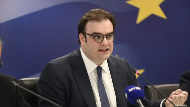 Πιερρακάκης: Έως το καλοκαίρι έρχεται το νομοσχέδιο για τη δημόσια περιουσία για να πέσουν ακίνητα στην αγορά