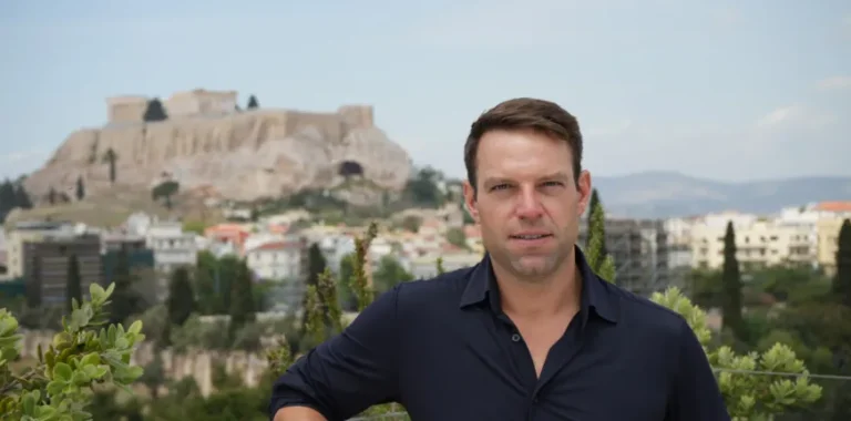 Αχαιός ο αντίπαλος του Κασελλάκη στις εσωκομματικές εκλογές του Κινήματος Δημοκρατίας