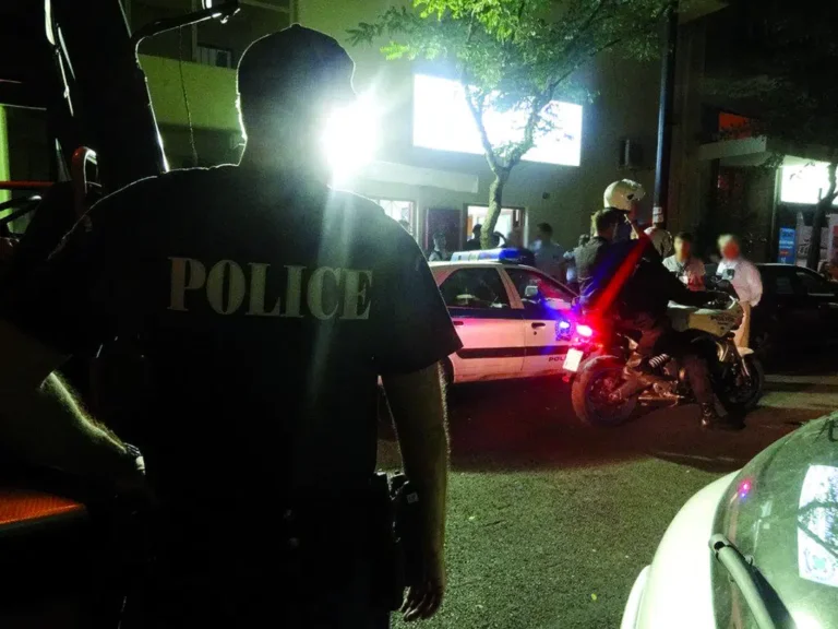 ΠΑΤΡΑ: Εμφανίστηκε επιδειξίας τη νύχτα! Τρόμος για γυναίκα που έβαλε τις φωνές
