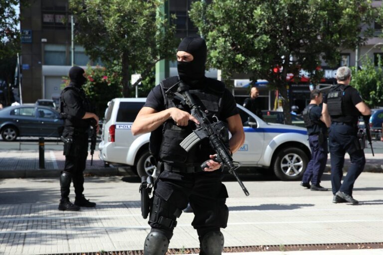 Σε επιφυλακή η ΕΛ.ΑΣ. για την αποτροπή τρομοκρατικών επιθέσεων – Ανησυχία για 20 πιθανούς ισραηλινούς στόχους