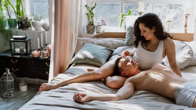 1958498845_couple_bed_intimacy-768x432