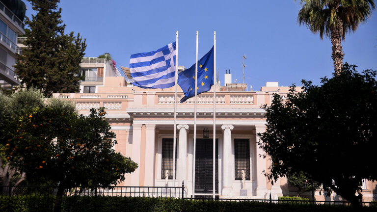 Ισραήλ-Ιράν: Σε επιφυλακή τίθενται από την κυβέρνηση ΕΛ.ΑΣ. και ΕΥΠ