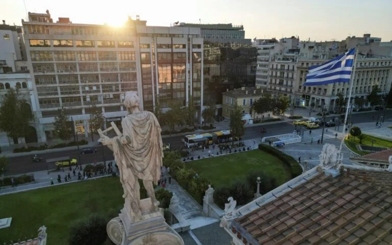 Στο μικροσκόπιο κοινωνικά επιδόματα 14 δισ. ευρώ – Ερχονται μεγάλες αλλαγές