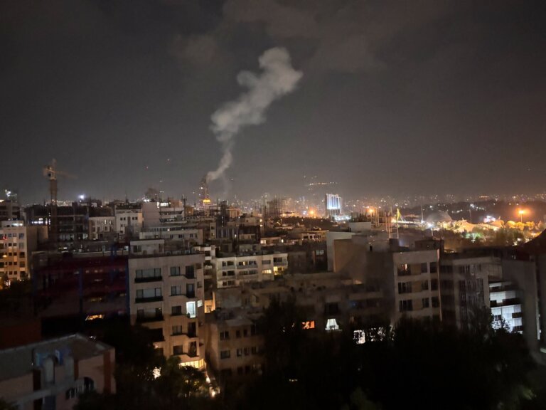 Αναταραχή στην ενεργειακή βιομηχανία του Ιράν μετά το ισραηλινό χτύπημα στο μεγαλύτερο κοίτασμα φυσικού αερίου (γραφήματα)