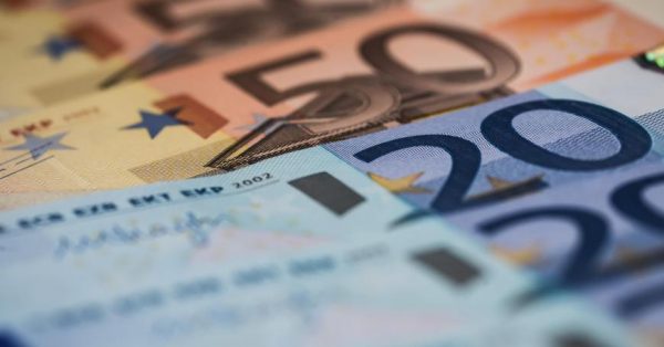 Συντάξεις Ιουλίου 2025: Πότε καταβάλλονται οι κύριες και επικουρικές – Οι ημερομηνίες με τις πληρωμές