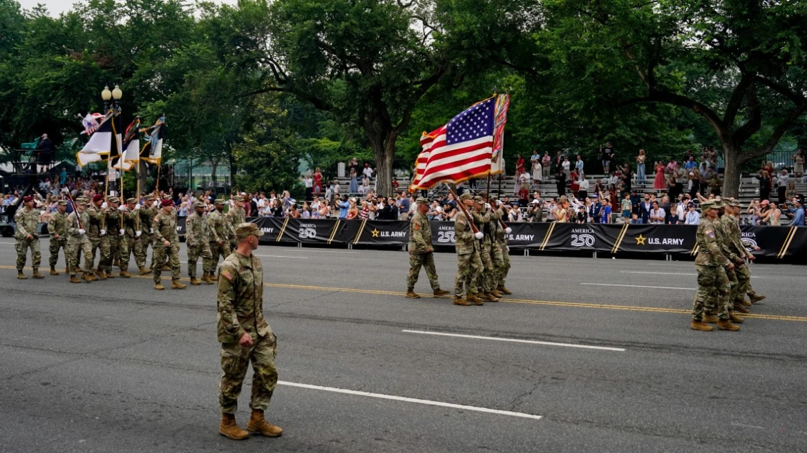 parade_3