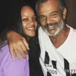 Πυροβολισμοί έξω από το σπίτι της Ριάνα στο Μπέβερλι Χιλς, συνελήφθη γυναίκα που άνοιξε πυρ προς την κατοικία Πυροβολισμοί έξω από το σπίτι της Ριάνα στο Μπέβερλι Χιλς, συνελήφθη γυναίκα που άνοιξε πυρ προς την κατοικία