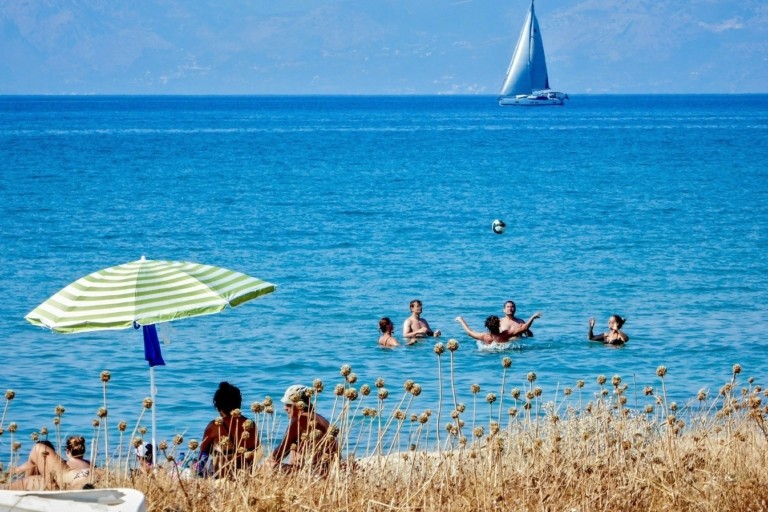 Επίδομα άδειας 2025: Ποιοι εργαζόμενοι θα λάβουν αυξημένο ποσό και πώς υπολογίζεται