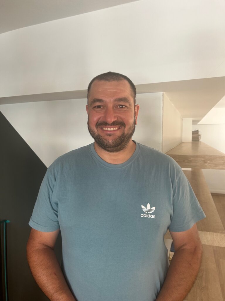 1) ΤΑΜΙΑΣ