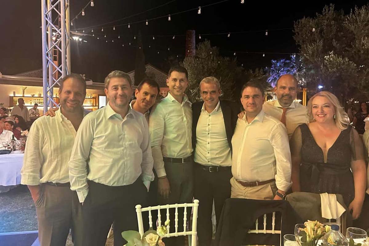 androulakis21075
