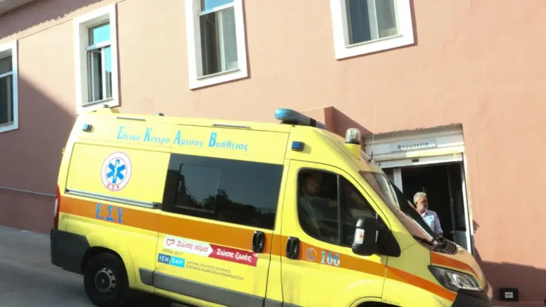 Έγκλημα στην Πάρο: Σκεπασμένος με κουβέρτα εντοπίστηκε στο κρεβάτι του ο 40χρονος – Η εκτίμηση των Αρχών για τις 15 μαχαιριές και όσα καταγράφει κάμερα ασφαλείας