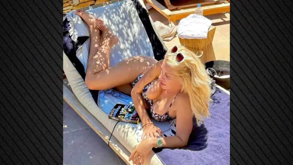 eleni-menegaki (1)