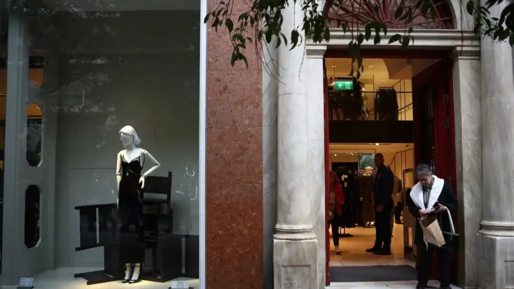 ermou-magazi-eurokinissi-scaled-1-1200x675