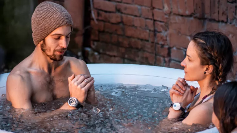 ice_bath_shutterstock_2396517919-768x432