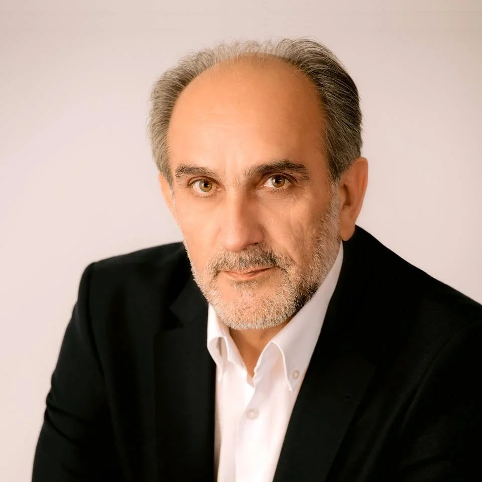 56337066_10219907377701136_2268508924388835328_n