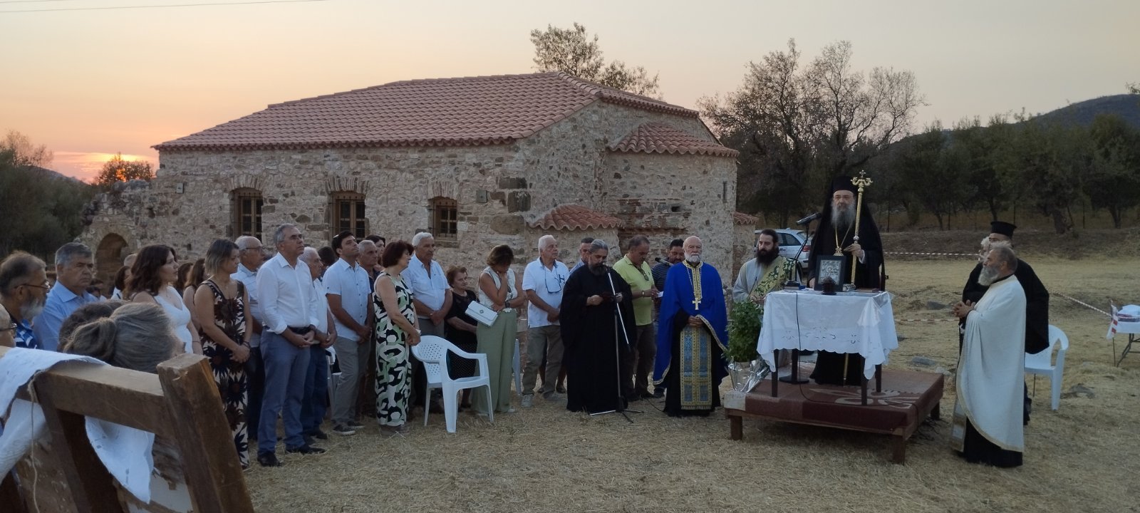 IMG-b659cc7b3ed10d40f506c9dcd457d451-V